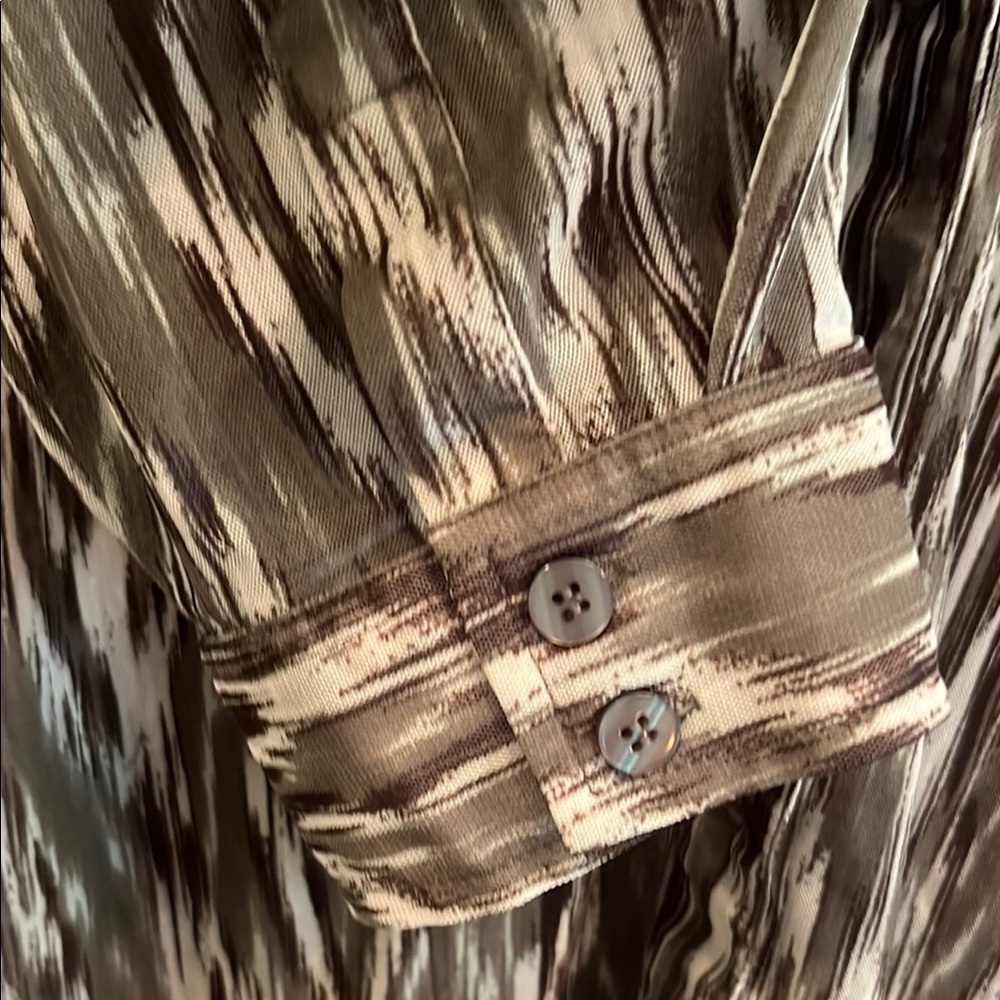 Chico's Brown And White Patterned Blouse - image 4